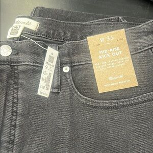 Madewell Mid-Rise Kick Out Jeans Brand New